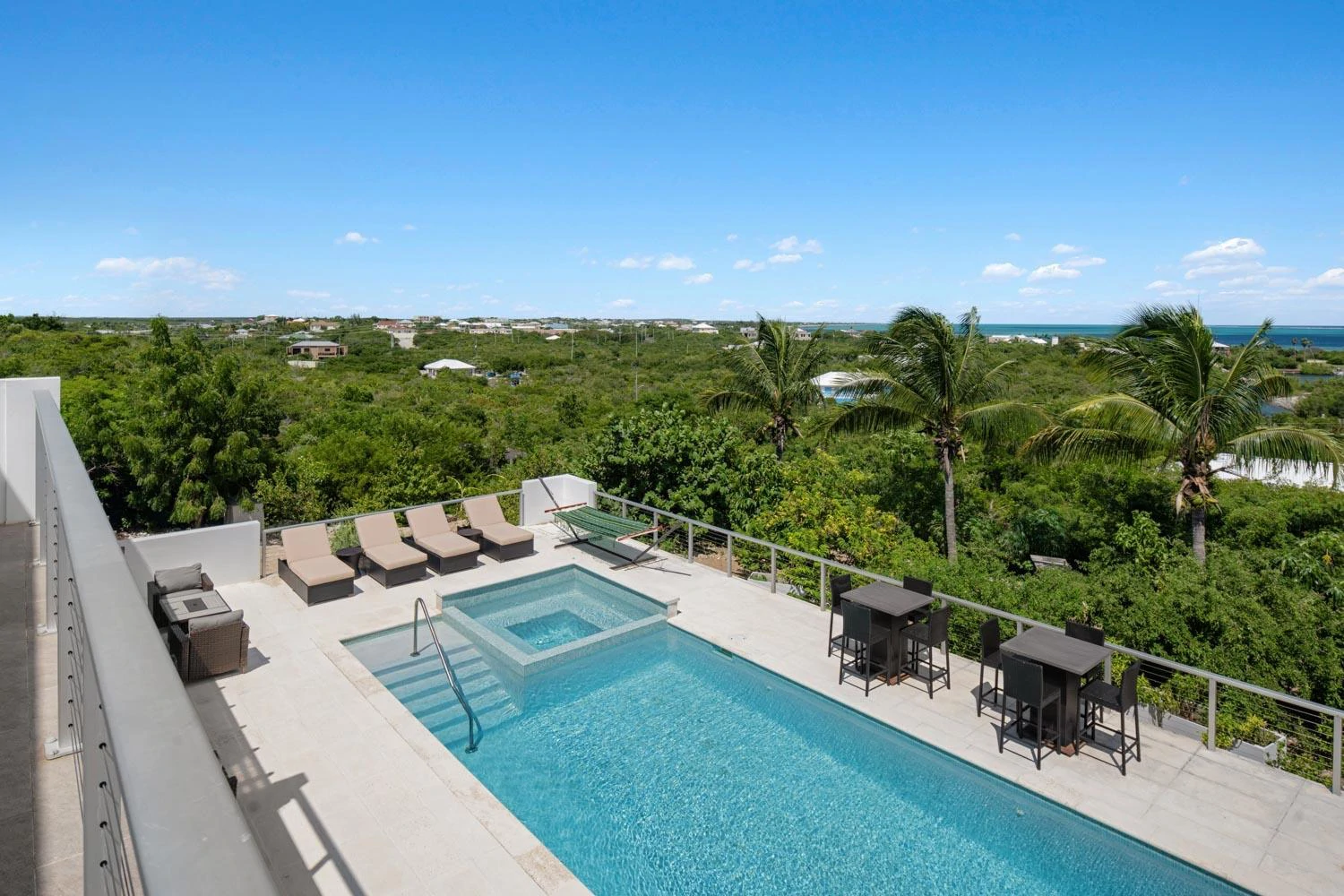 Paradisiac - Gallery image 18