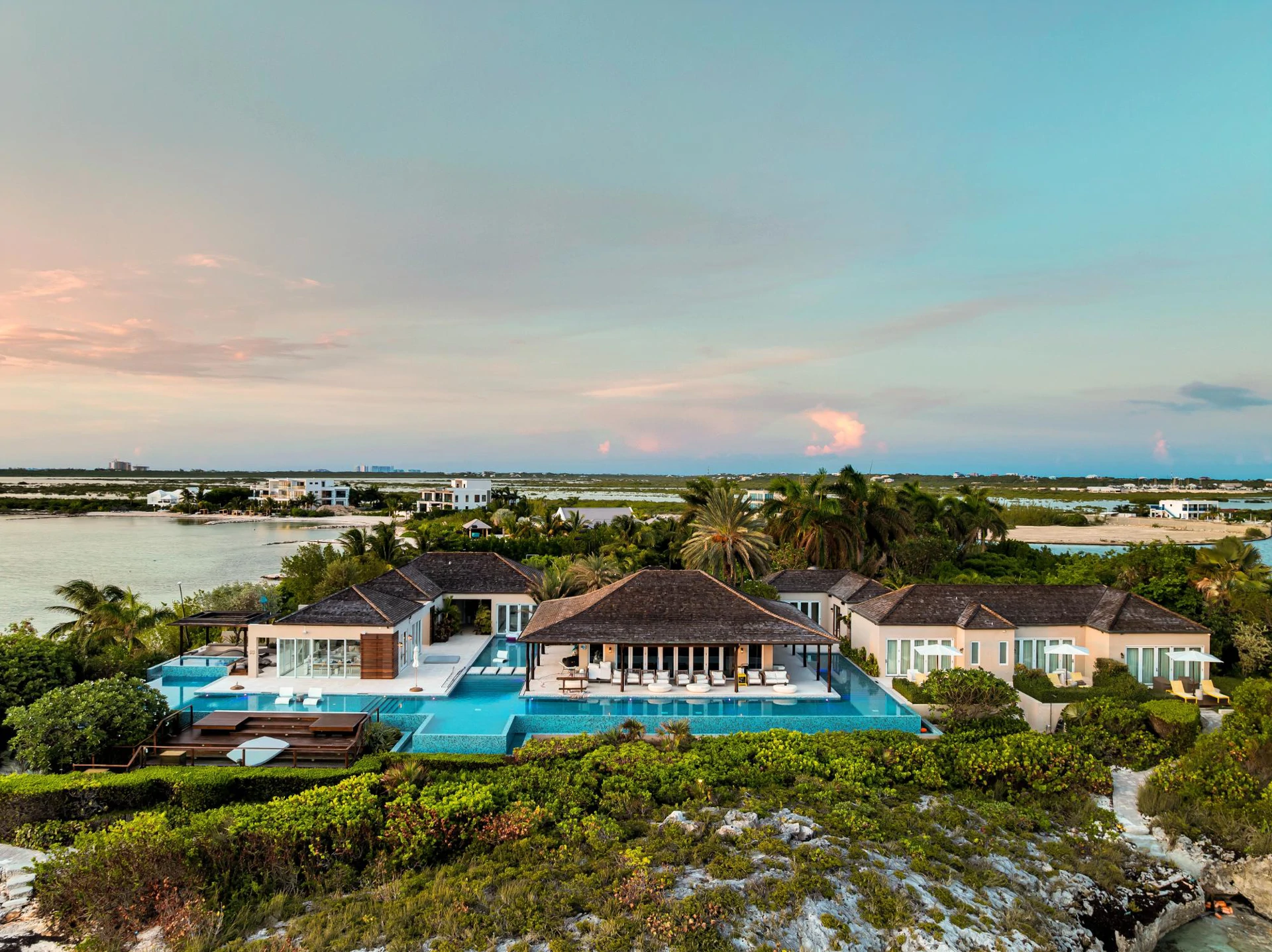 Turtle Tail Estate - Gallery image 62