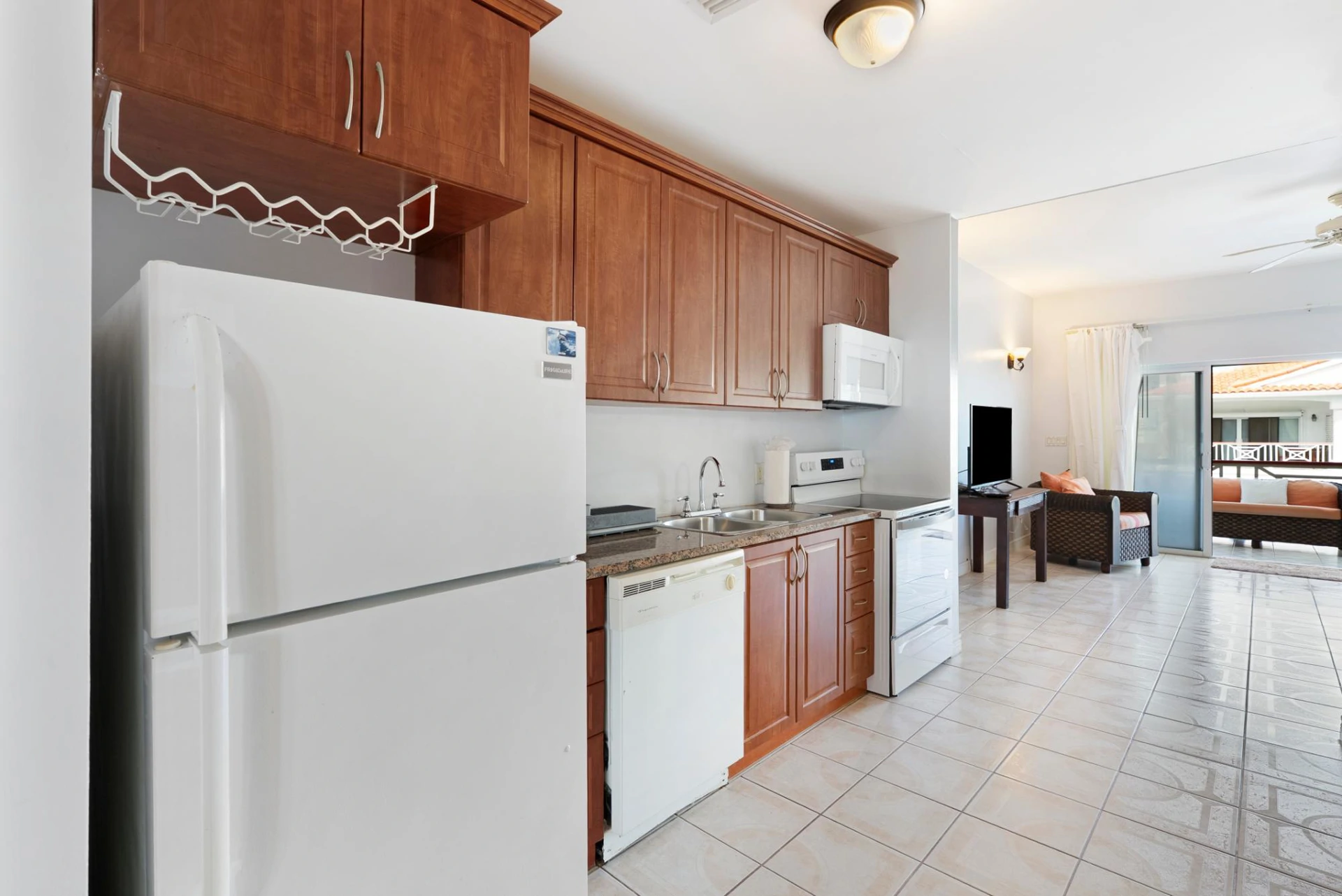 Queen Angel Resort - Gallery image 6