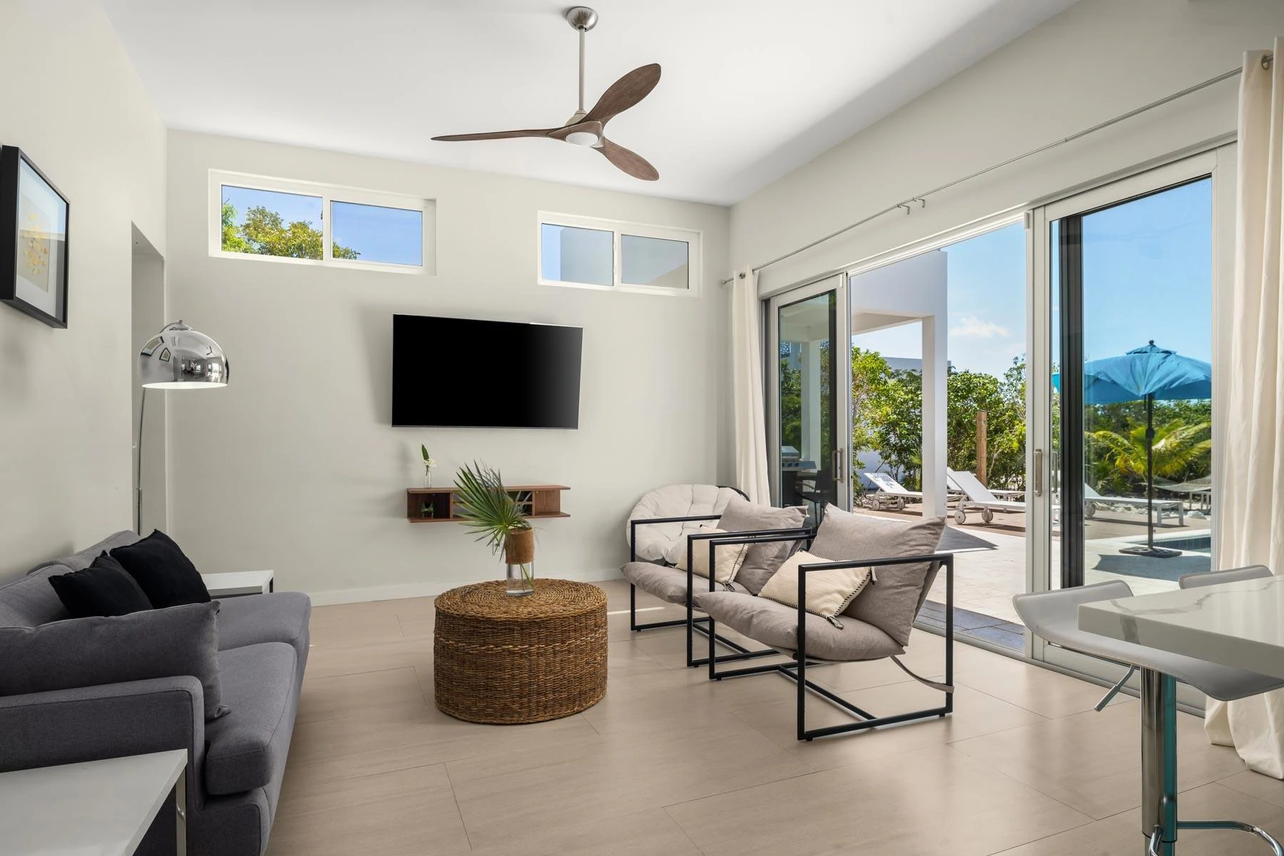 Blue Lotus & Golden Lotus - Gallery image 8