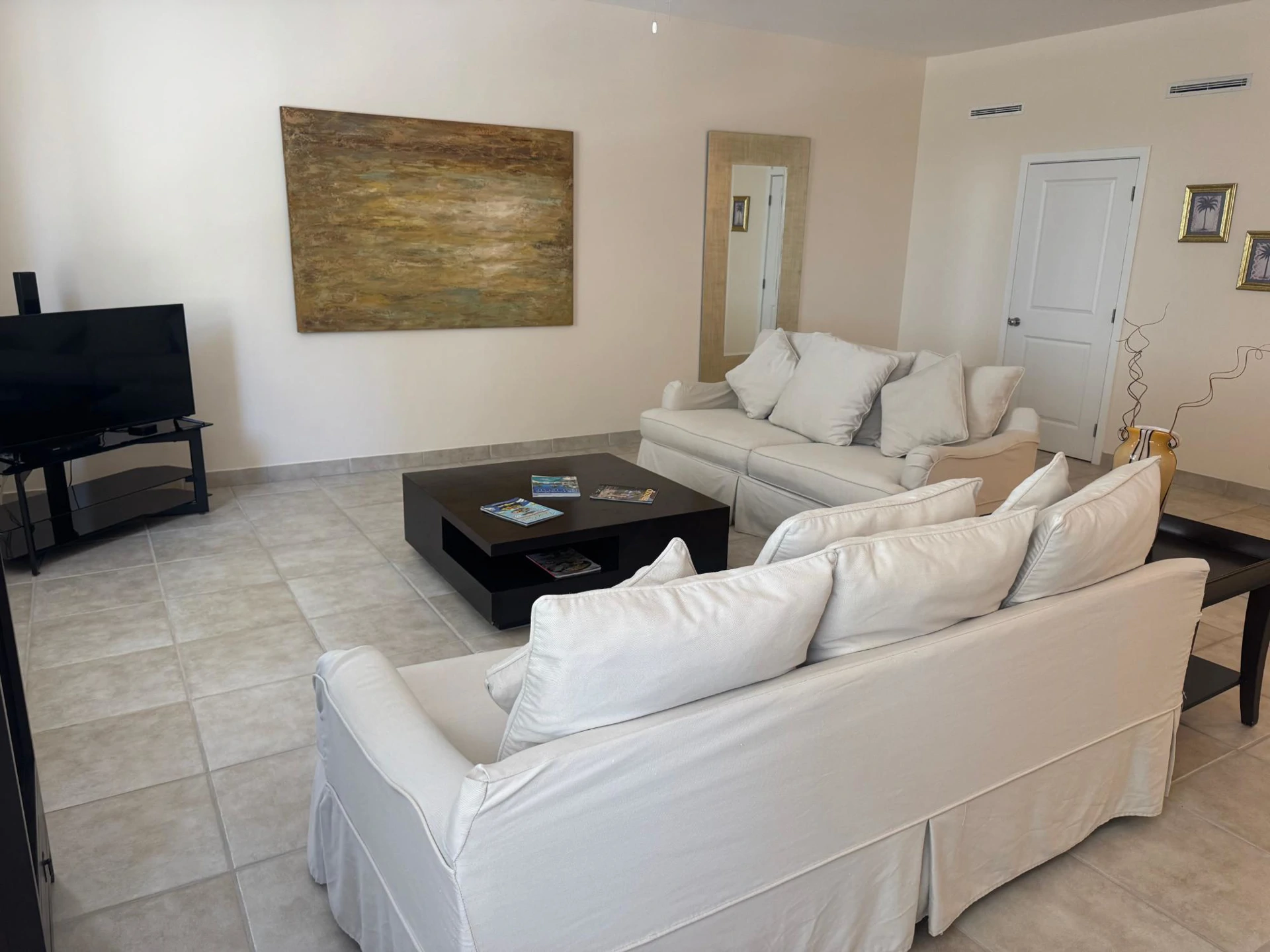Ocean Club West Plaza - Gallery image 7