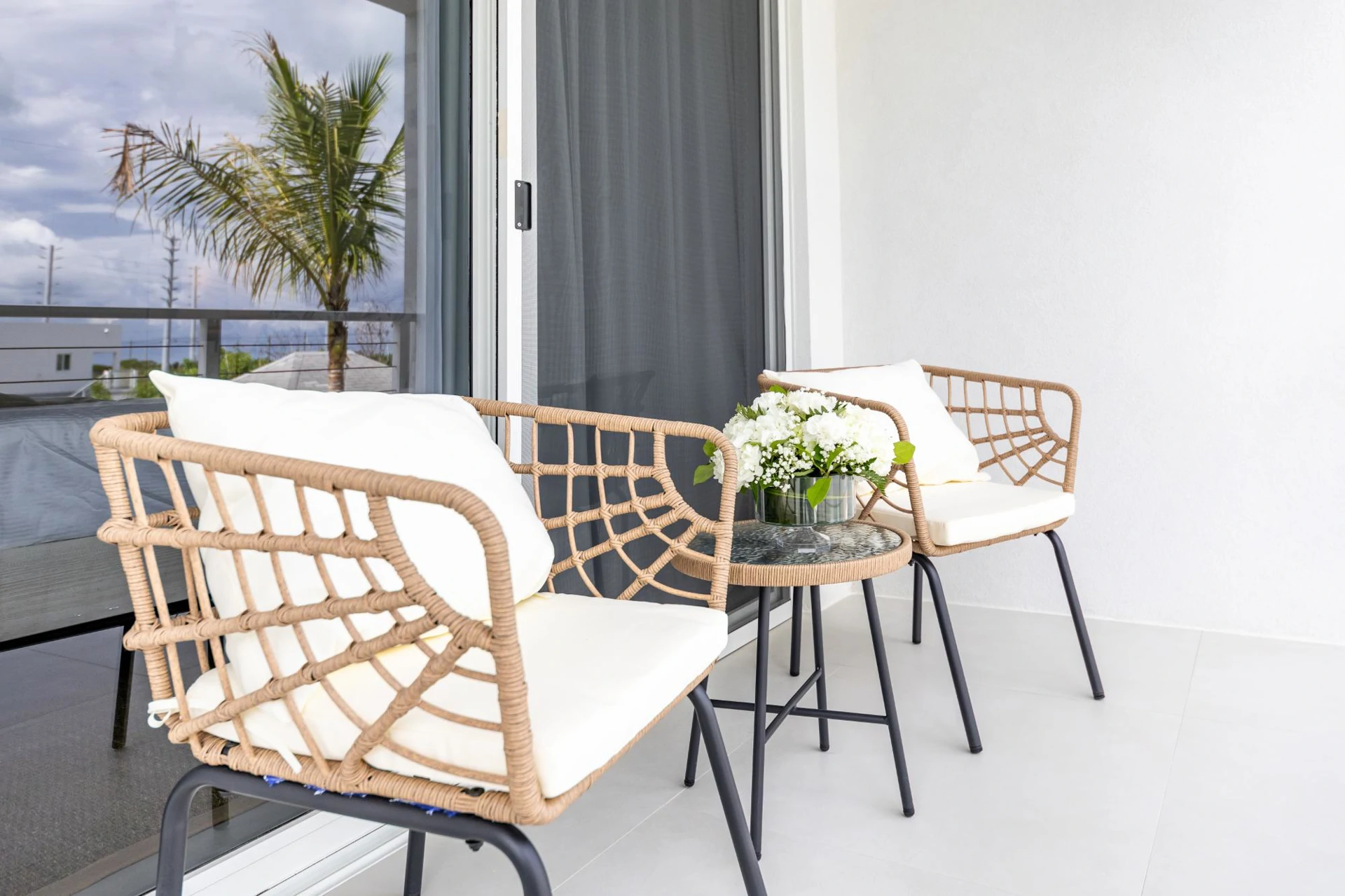 White Coral townhomes - Gallery image 17