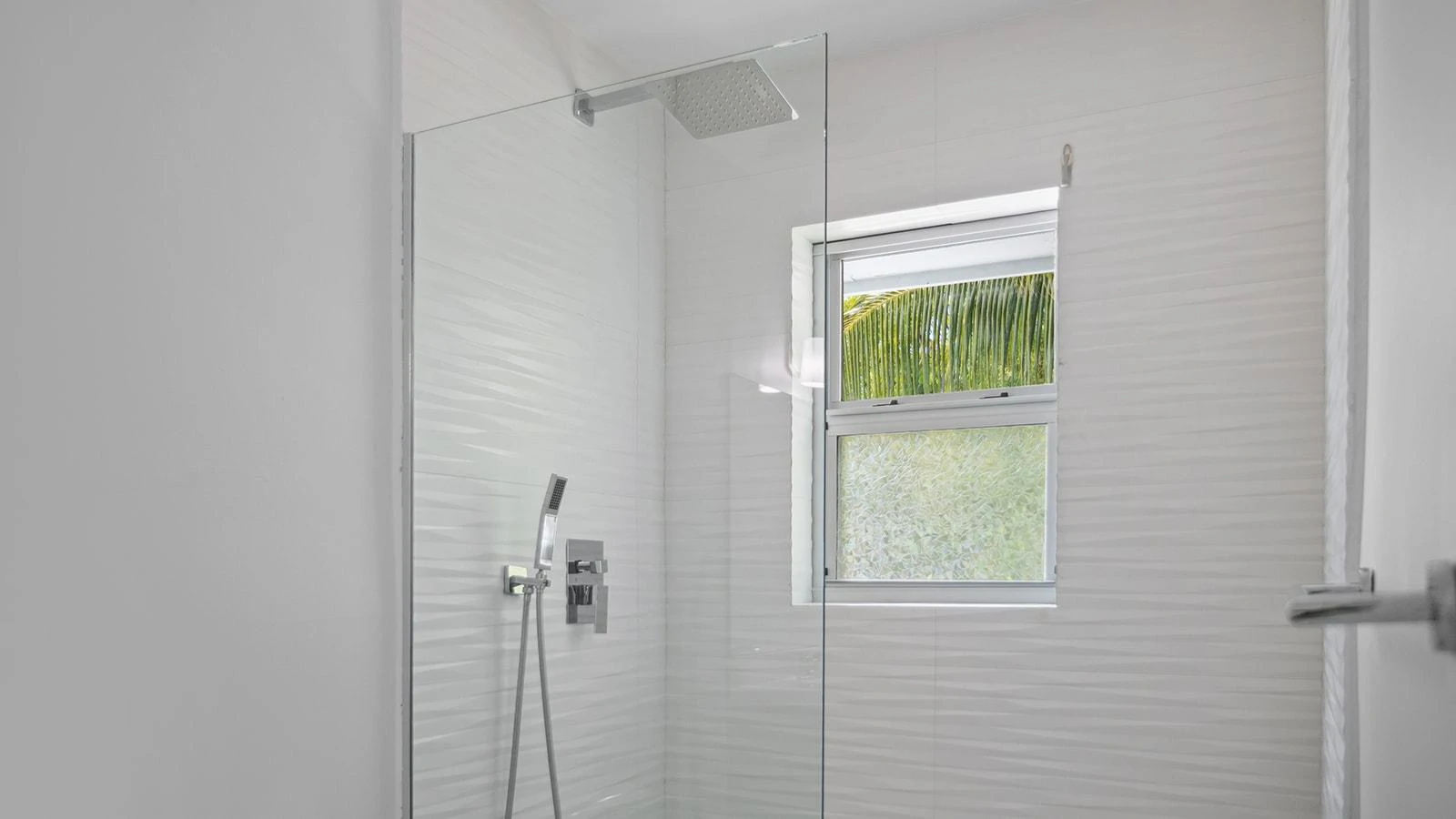 Perfect Leeward Turnkey Property - Gallery image 19