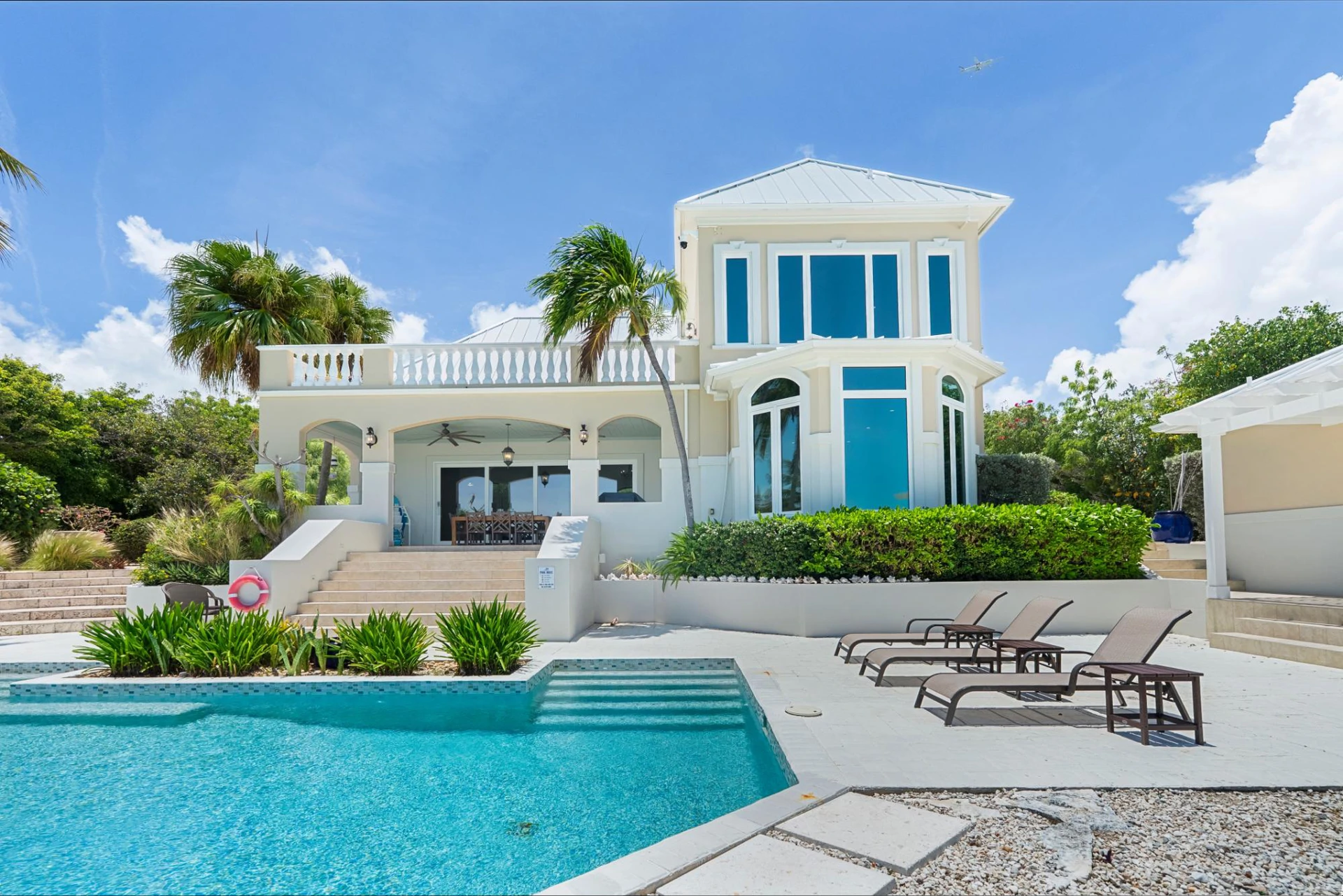 THREE CAYS VILLA - Gallery image 2
