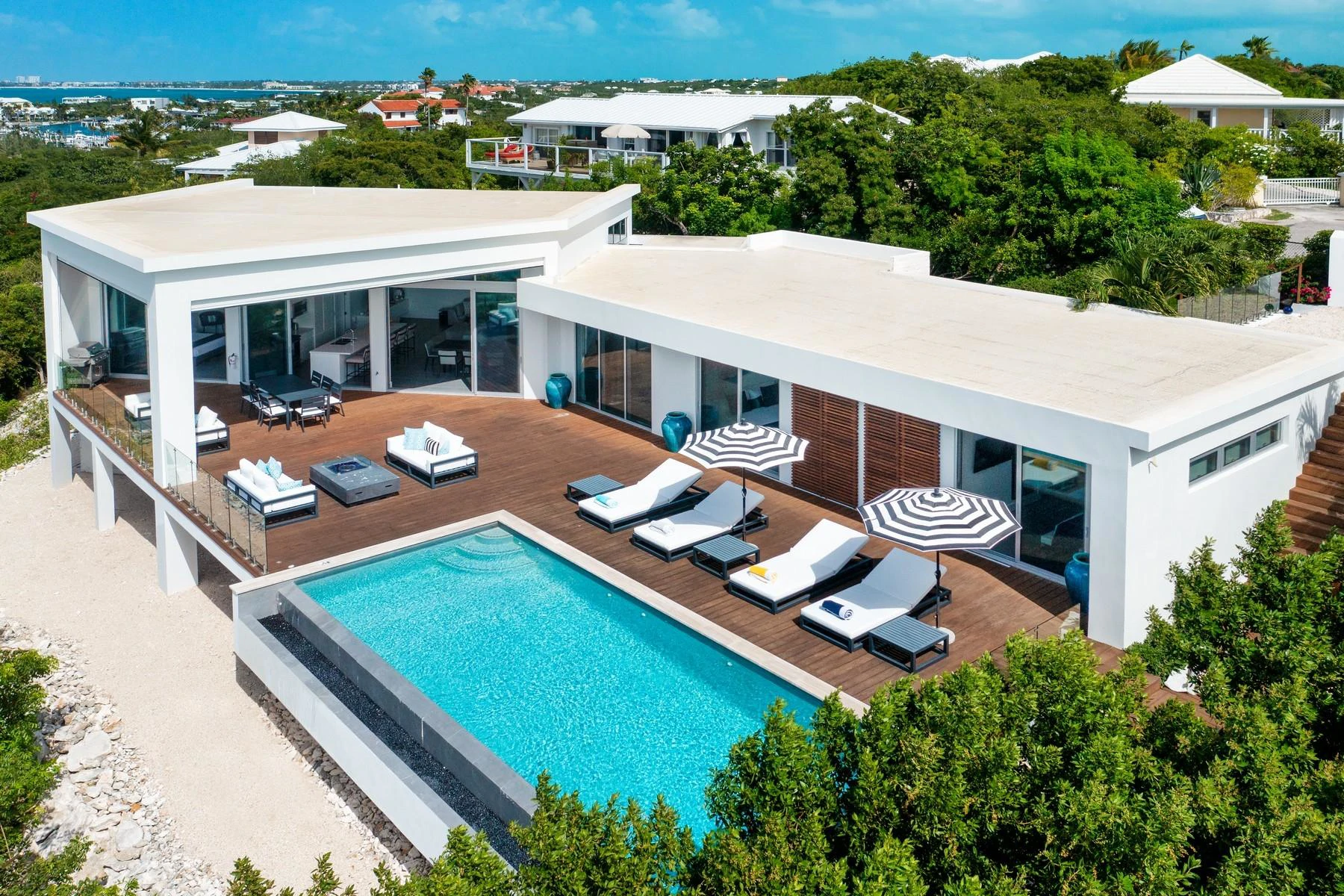 Mistral Villa - Gallery image 9