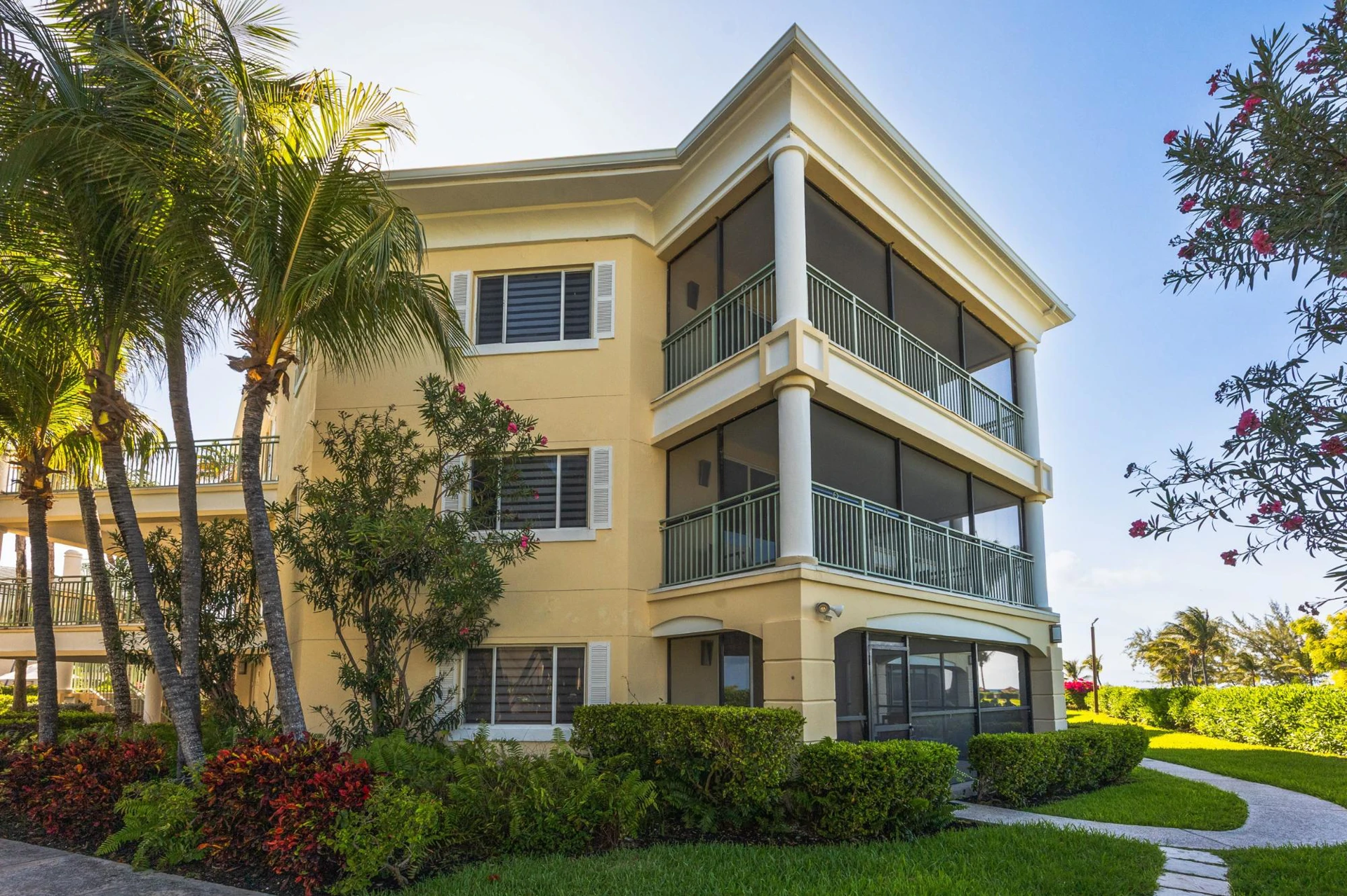 3115 - The Sands At Grace Bay - Gallery image 27