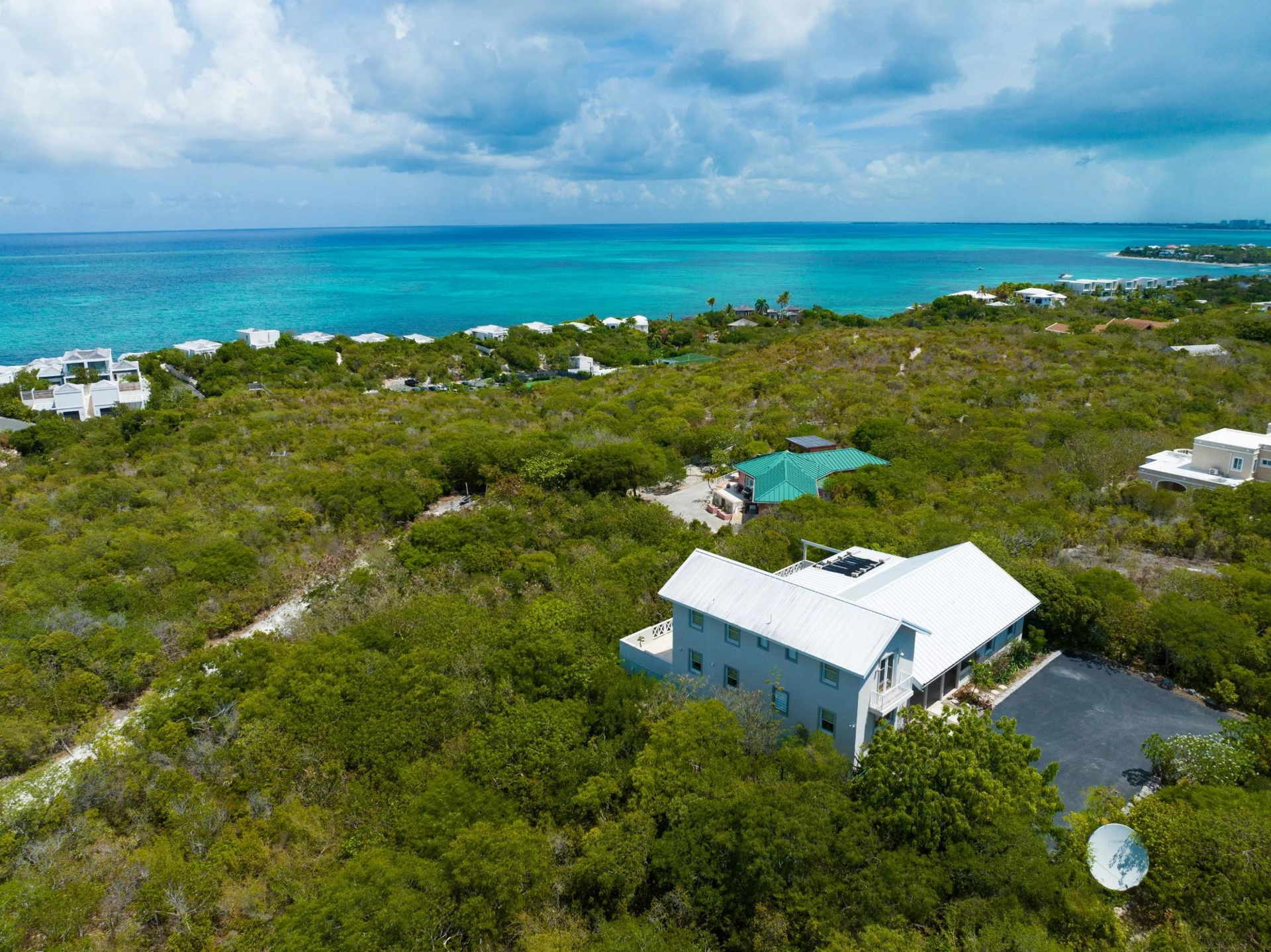 Caicos Blue Villa - photo 3