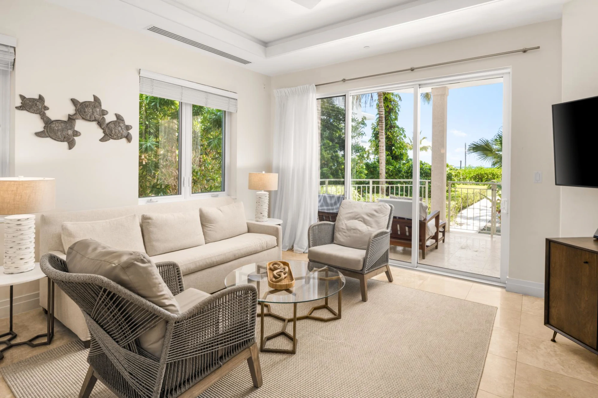 101 West Bay Club - Gallery image 2
