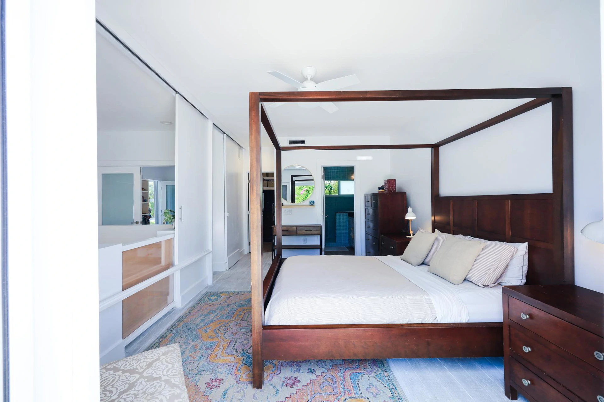 ONE LOFT - Gallery image 16