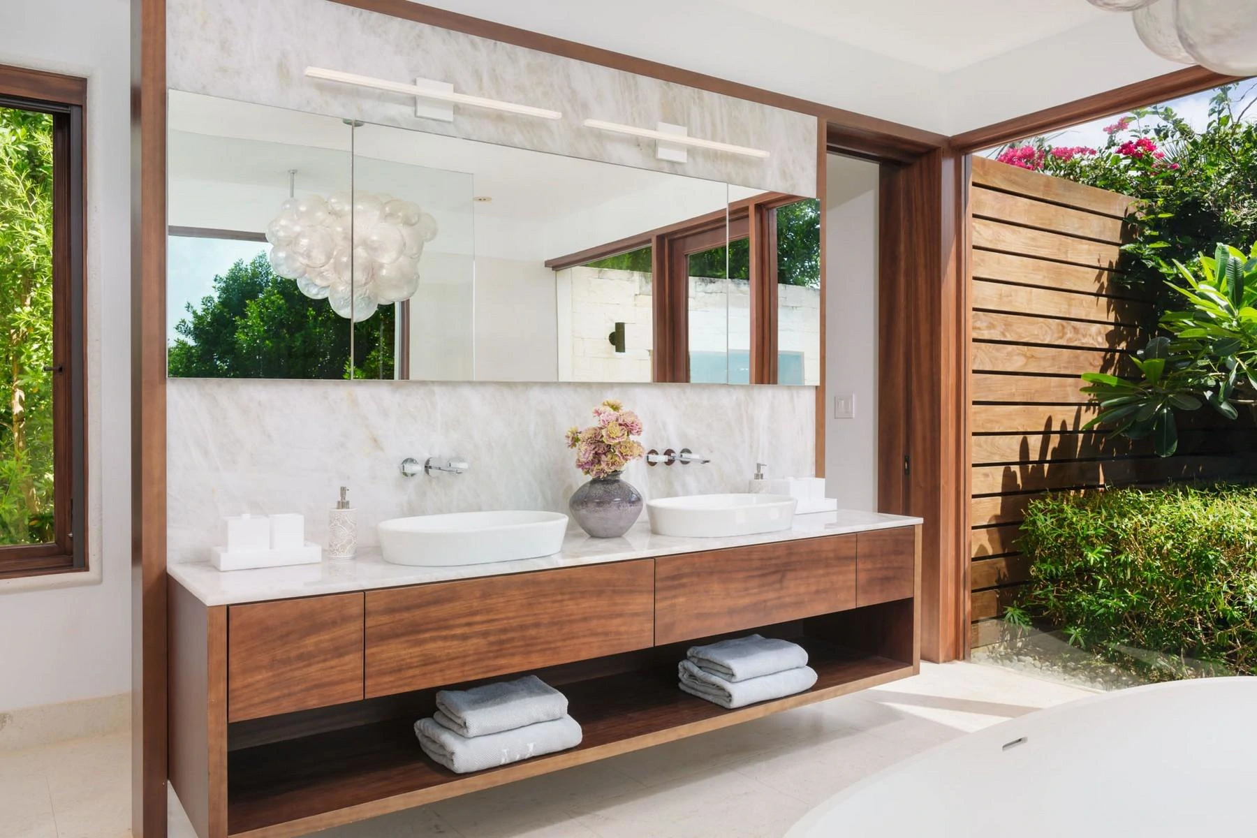 LA DOLCE VITA - Gallery image 40