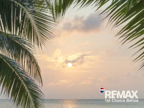 Beachfront Boutique Resort and Restaurant