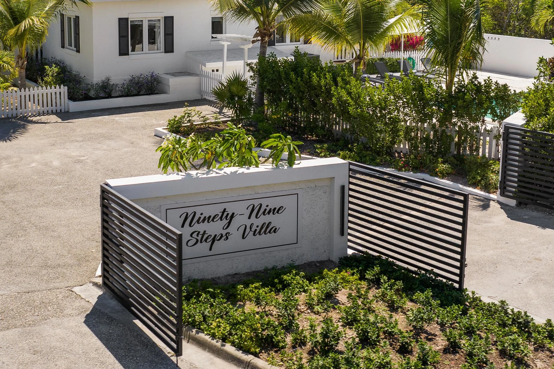 Ninety-Nine Steps Villa, Grace Bay - Gallery image 30