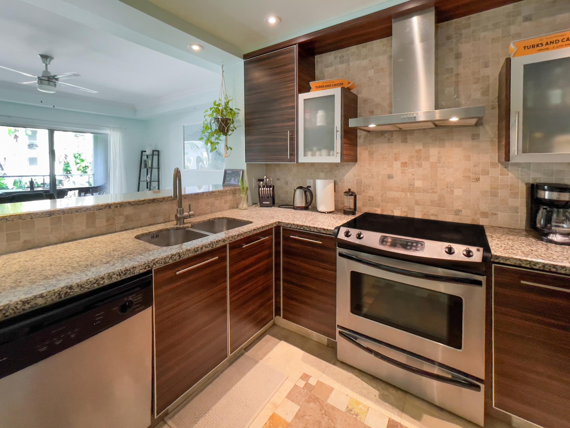 R2-7 The Atrium - Gallery image 11