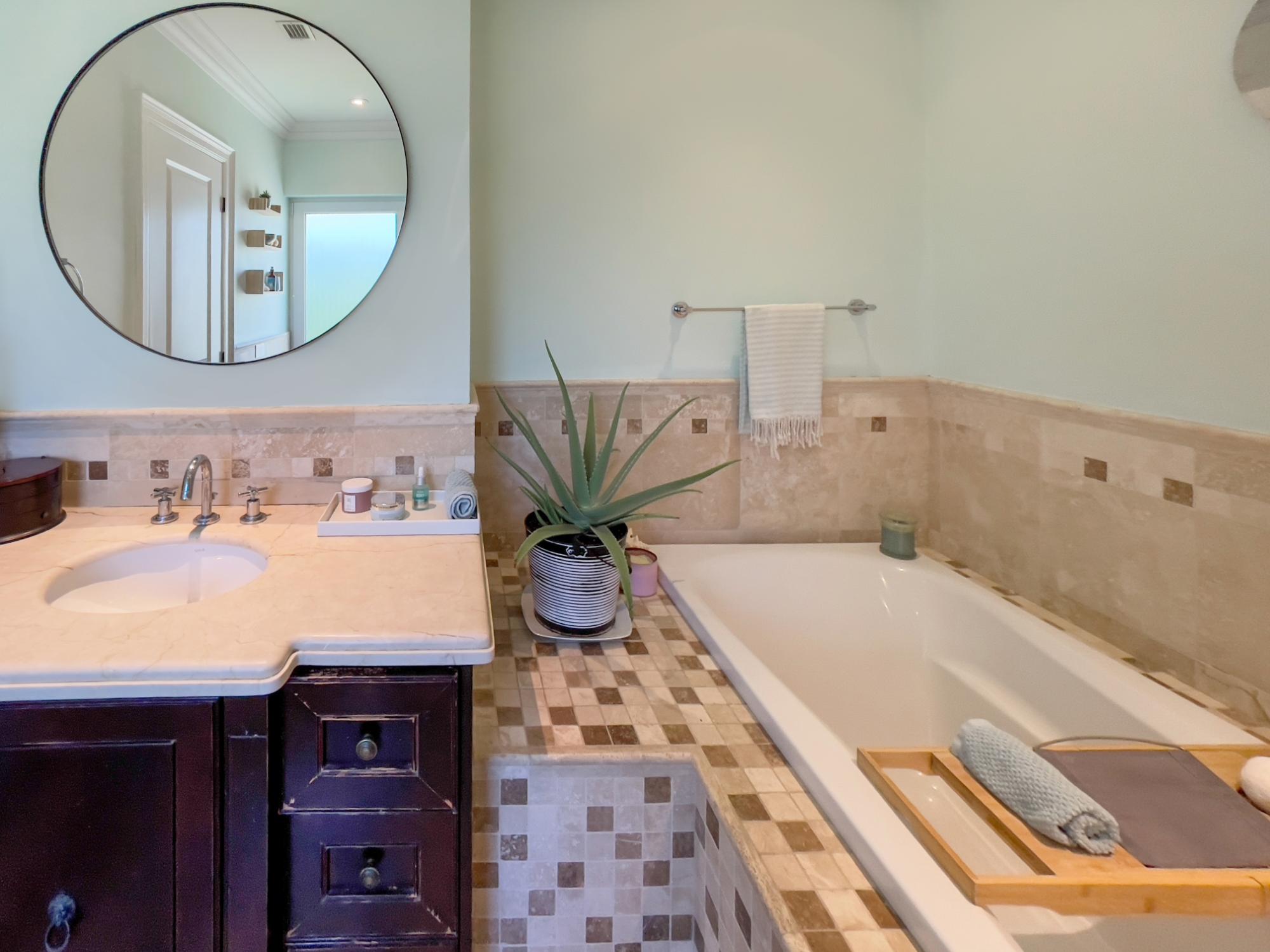 R2-7 The Atrium - Gallery image 19